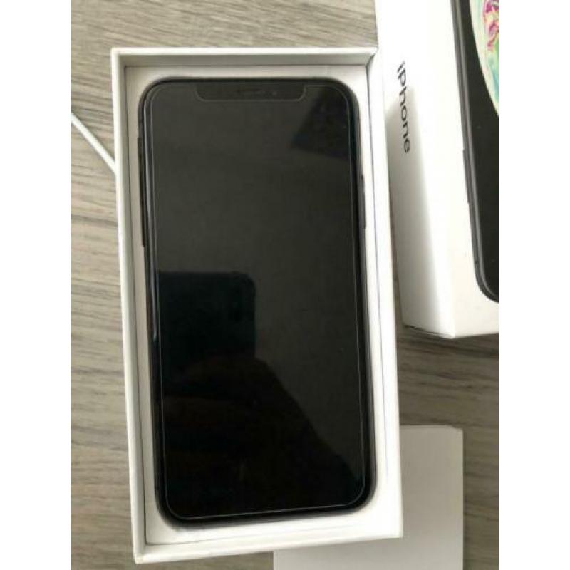 Nette IPhone XS 64 gb.