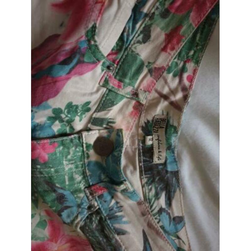 3 korte broeken maat xs