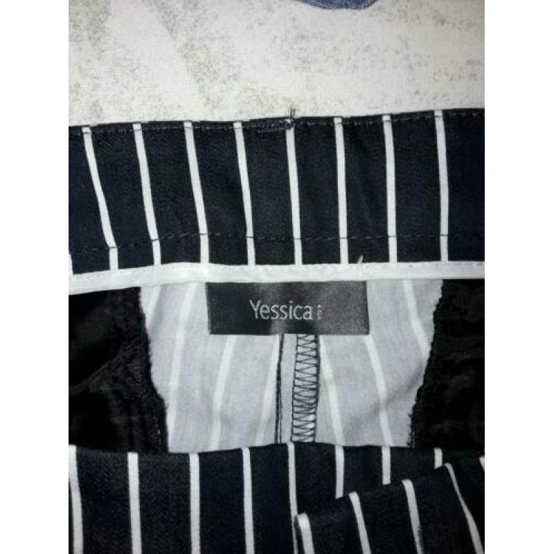 Diep donkerblauwe krijtstreep enkellange broek 46 stretch