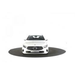 Mercedes-Benz A-Klasse 160 Line Style € 438,42 p/m * / Achte