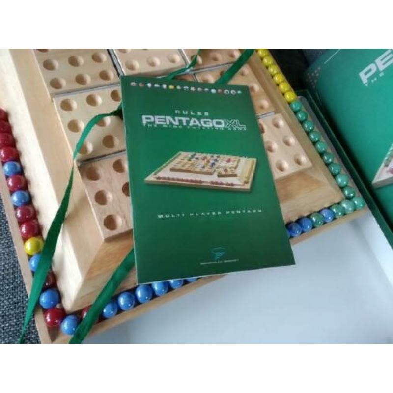 Zeer mooi spel. Pentagoxl. Hout