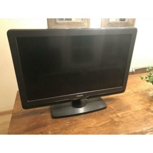 Philips LCD TV 32” inclusief Ambilight