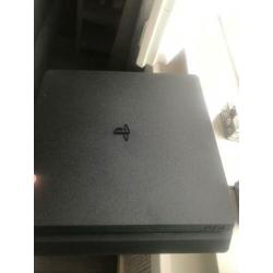 Playstation 4 met de nieuwste call of duty