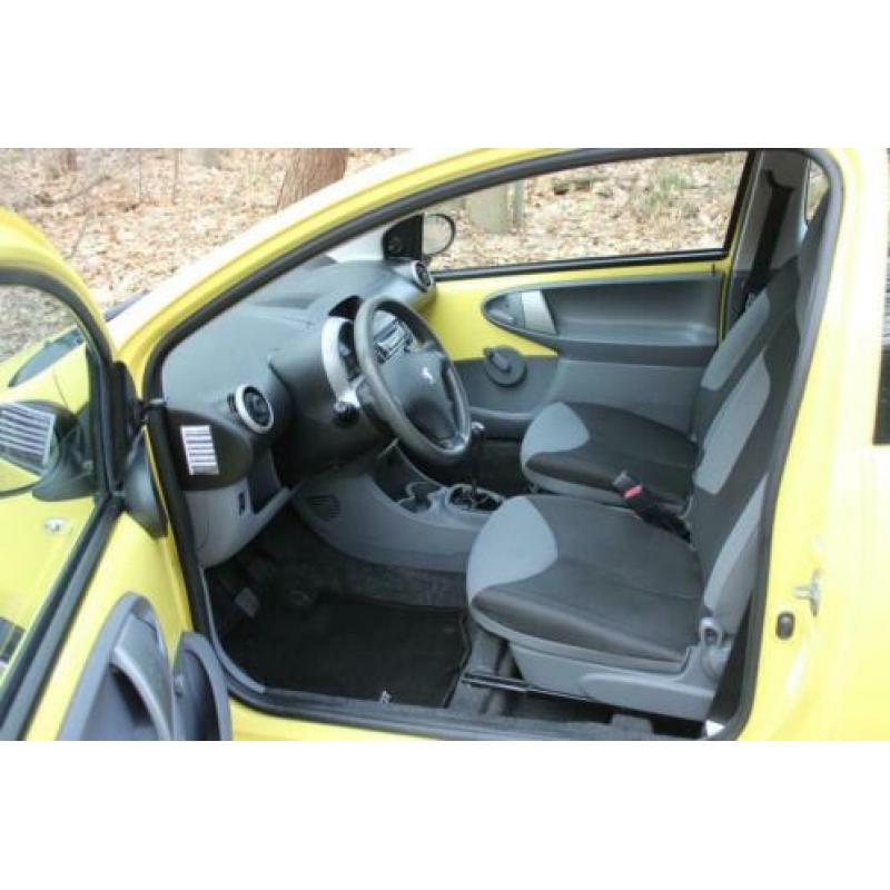 Peugeot 107 1.0-12V XR, Airco!