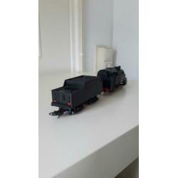 Super stoom loc met kolen tender .