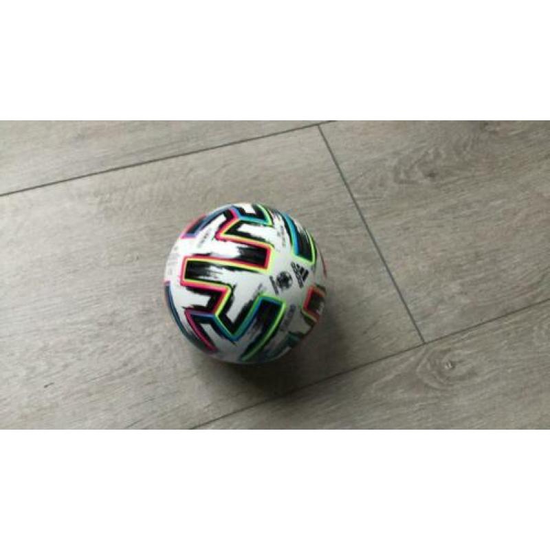 Adidas skillbal 2020