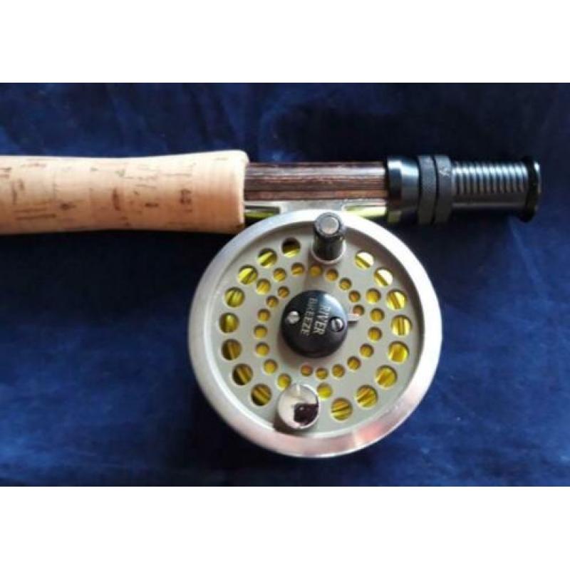 Een ZGAN SHAKESPEARE PLUEGER MEDIALIST FLY #4/5 1770-240 cm