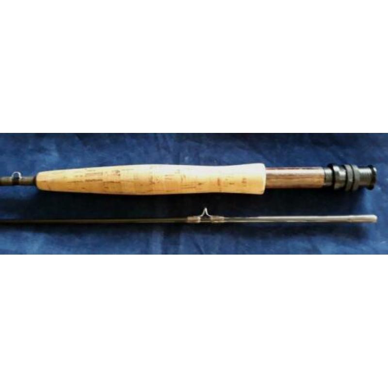 Een ZGAN SHAKESPEARE PLUEGER MEDIALIST FLY #4/5 1770-240 cm
