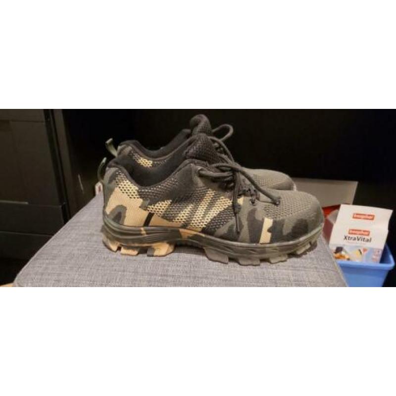 Leger print werkschoenen