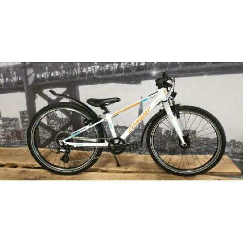 Nieuwstaat!! Conway 201MC Jongens 8 nexus wit 24 inch
