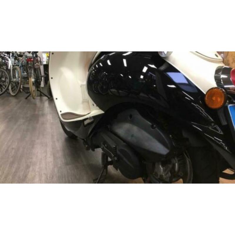 Sym Mio 25 km