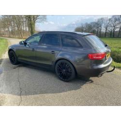 Audi A4 ABT 1.8 Tfsi 230PK Avant 2010 Zwart / Grijs