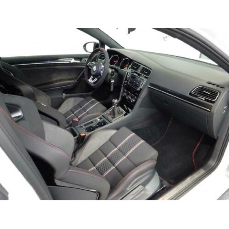 Volkswagen Golf 2.0 TSI GTI Clubsport S 310pk Nr: 265/400