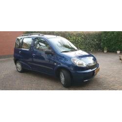 Toyota Yaris Verso 1.3 16V VVTI 5-deurs met airco + trekhaak