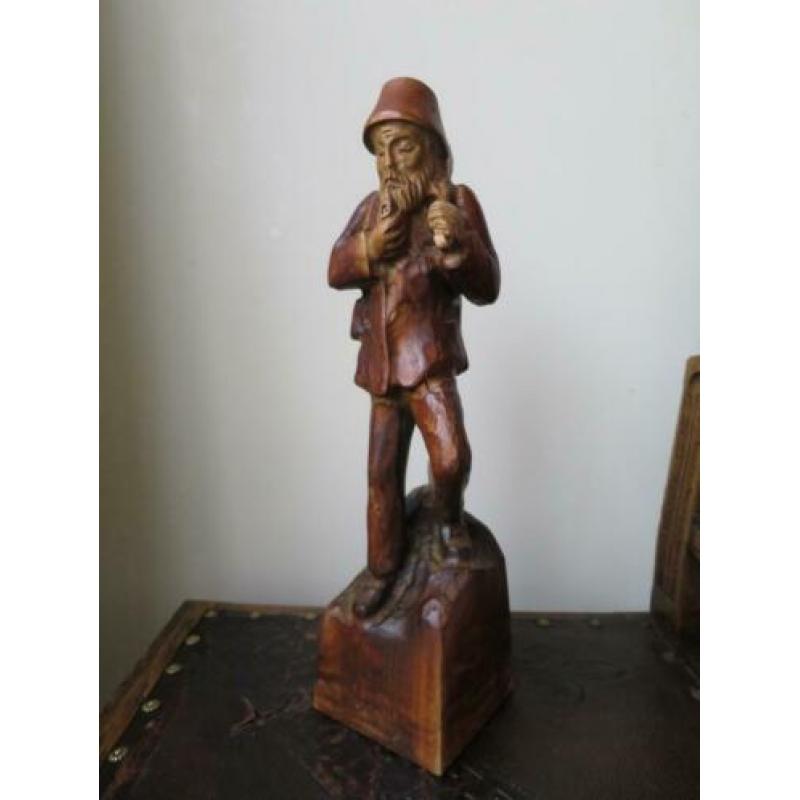 uit hout gesneden houthakker 34 cm