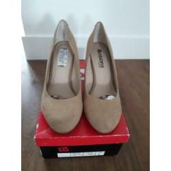 Splinternieuwe Visions pumps maat 40