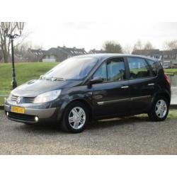 Renault Scénic 2.0-16V Privilège Luxe Automaat - Airco