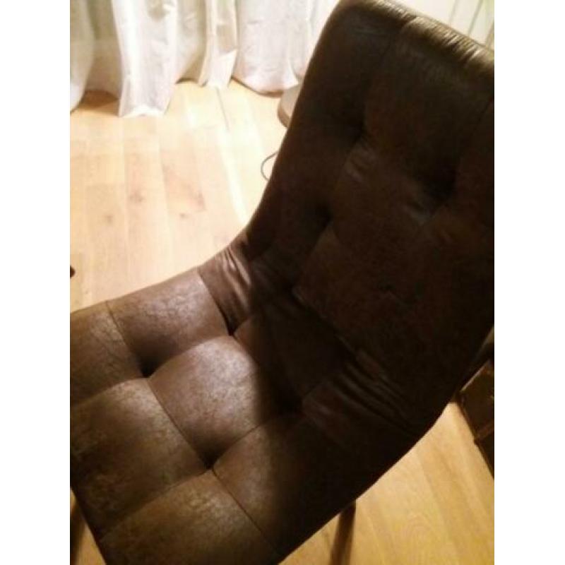 Eethoek 160 x 90 met 4 stoelen