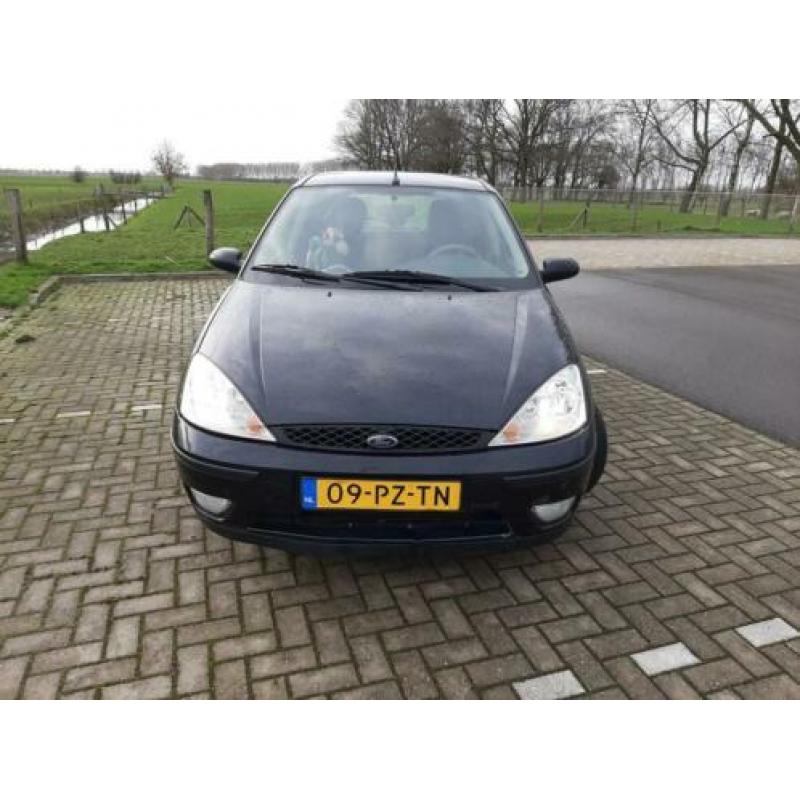 Ford Focus 1.6 I Ghia 2005 Zwart