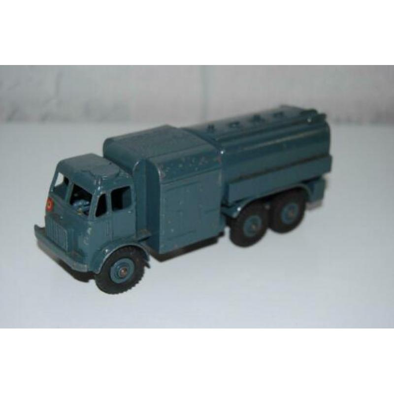 Dinky Supertoys Pressure Refueller 642