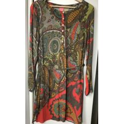 Kyra en ko tuniek Amalia mt 44 incl sjaal