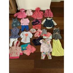 Groot pakket meisjes lente en zomer kleding maat 74 en 80