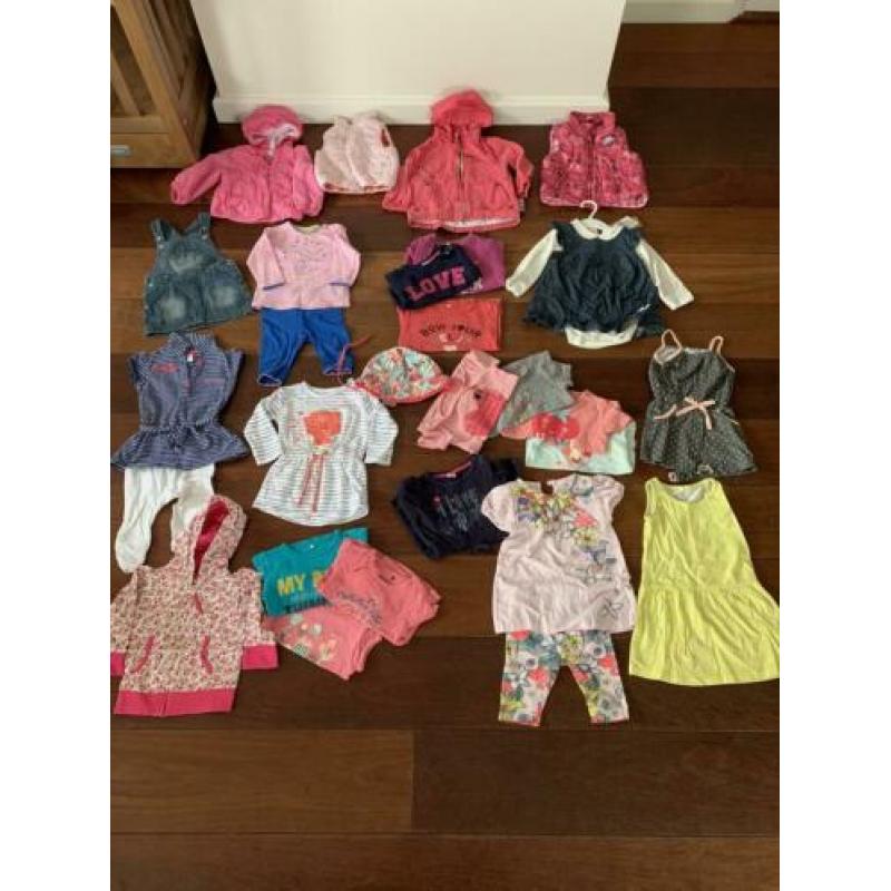 Groot pakket meisjes lente en zomer kleding maat 74 en 80