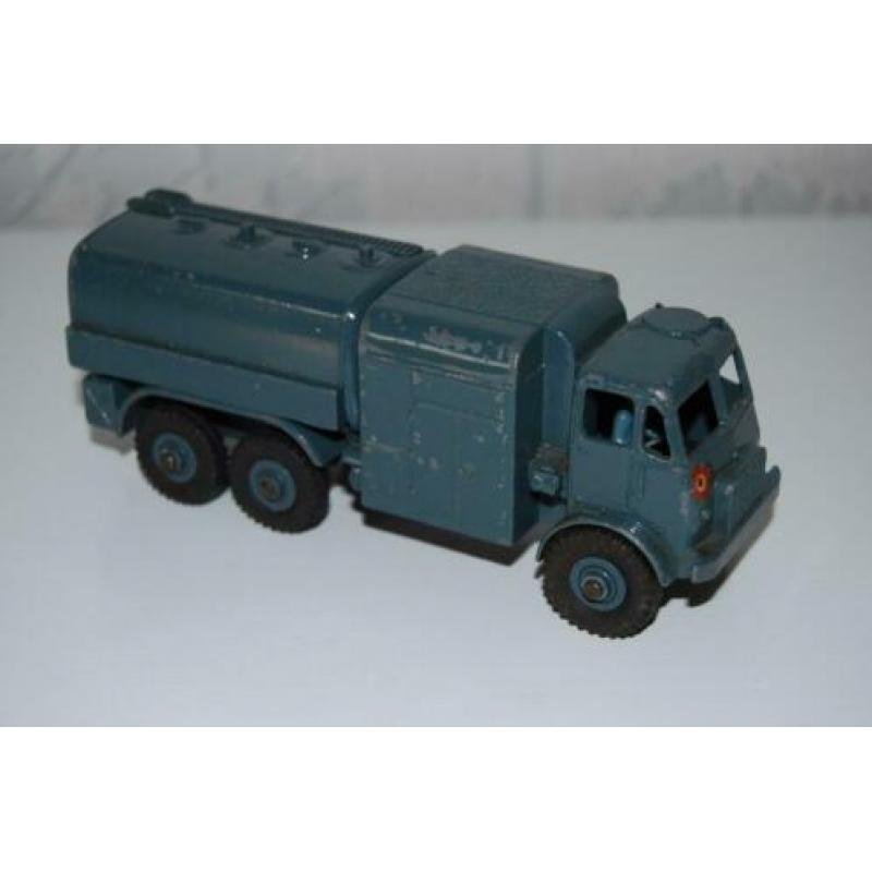 Dinky Supertoys Pressure Refueller 642
