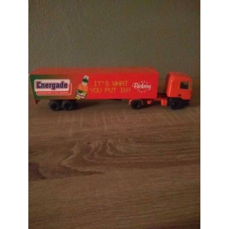 Ik hep een SCANIA van LION CAR 1:50