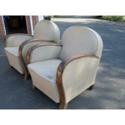 2 Art Deco zetel frames voor herstoffering. 1 al bijna klaar