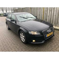 Audi A4 2.0 TDI 88KW Avant 2010 NAVI PDC