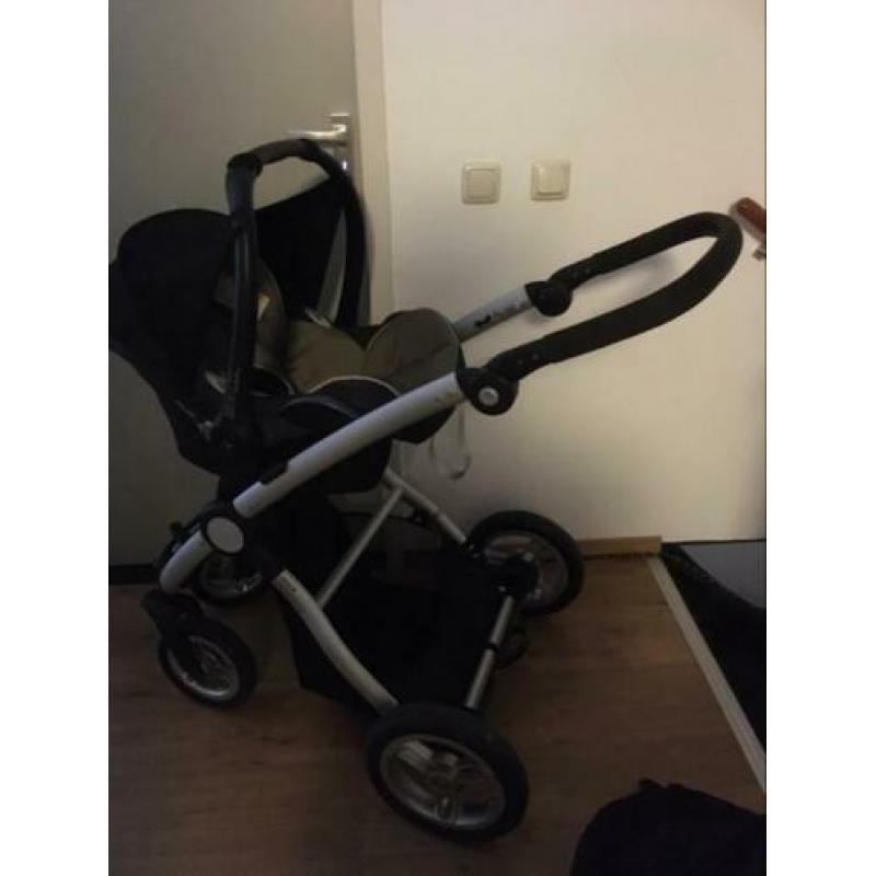 Zwarte MUTSY m MAXI COSI super mooi en schoon Gebr v kleinki
