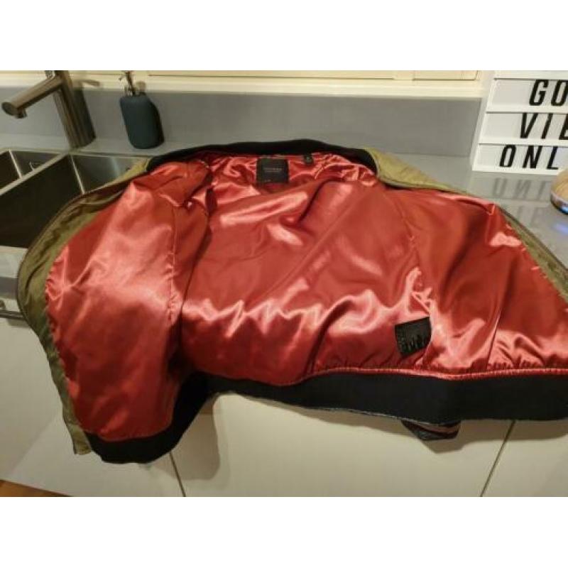 Maison scotch bomber maat 3