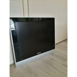 Leuk klein Philips tvtje 20inch geen hdmi aansluiting