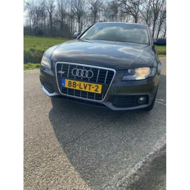 Audi A4 ABT 1.8 Tfsi 230PK Avant 2010 Zwart / Grijs