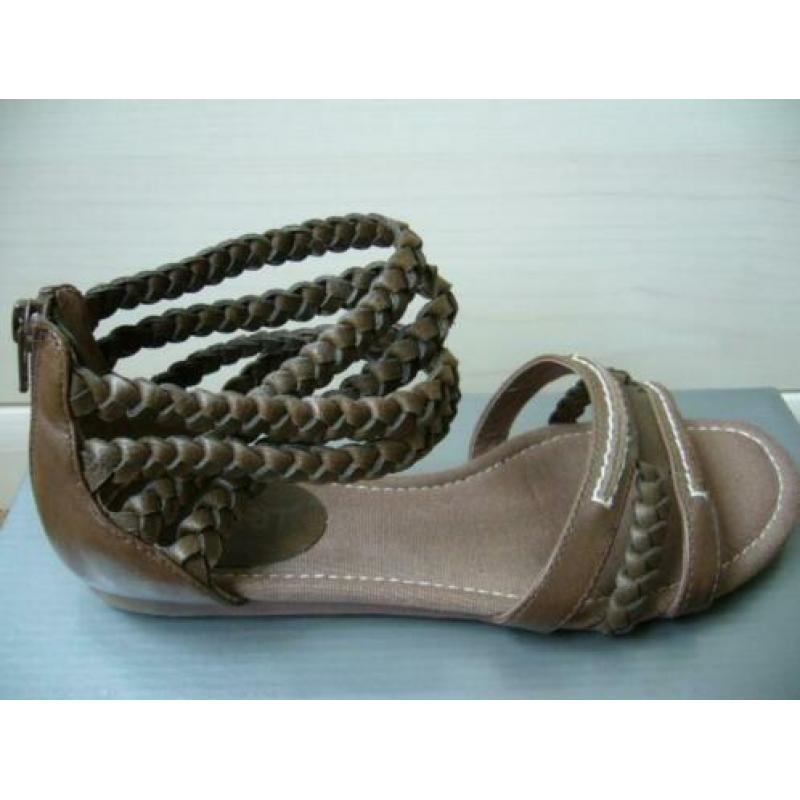 Esprit Ibiza sandalen maat 37 (nog splinternieuw in doos)