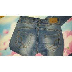 2. Placenta de jour jeans