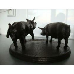 beeldje varkens
