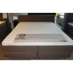 Showmodel Norma vlakke boxspring Future