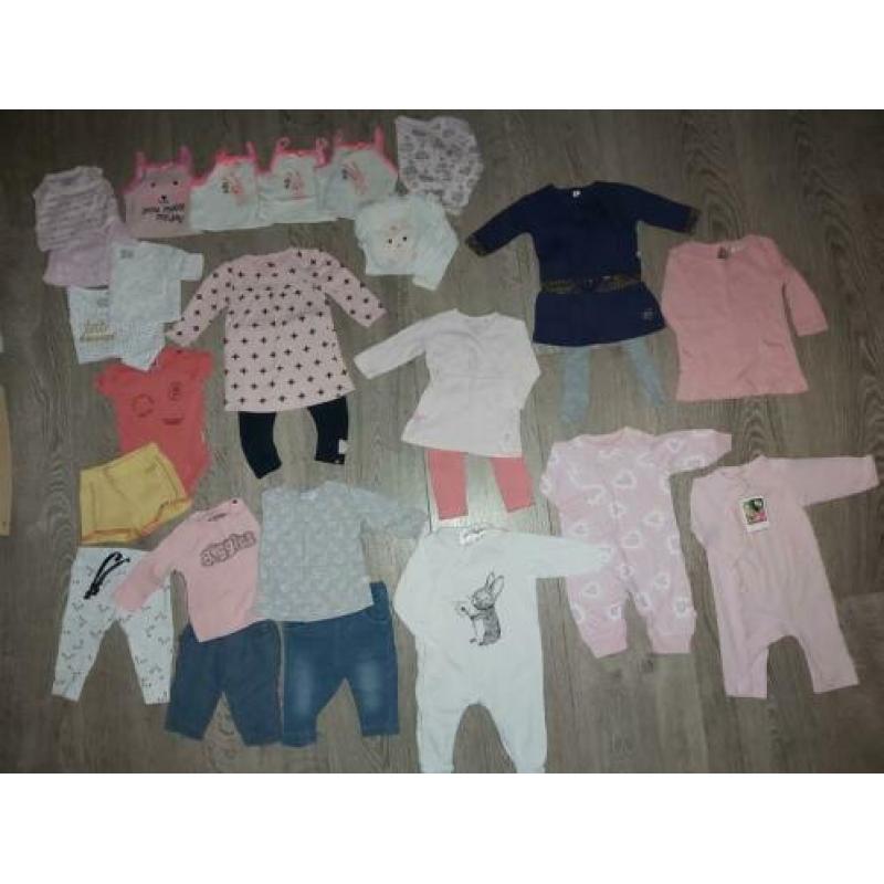 Heelll veel baby kleertjes maat 50-56