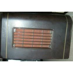 Oude Radio Van Bakeliet Type 955 W /3D.