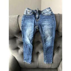Twee Vingino Flex fit spijkerbroeken jeans meisje maat 110