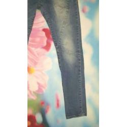 2. Placenta de jour jeans