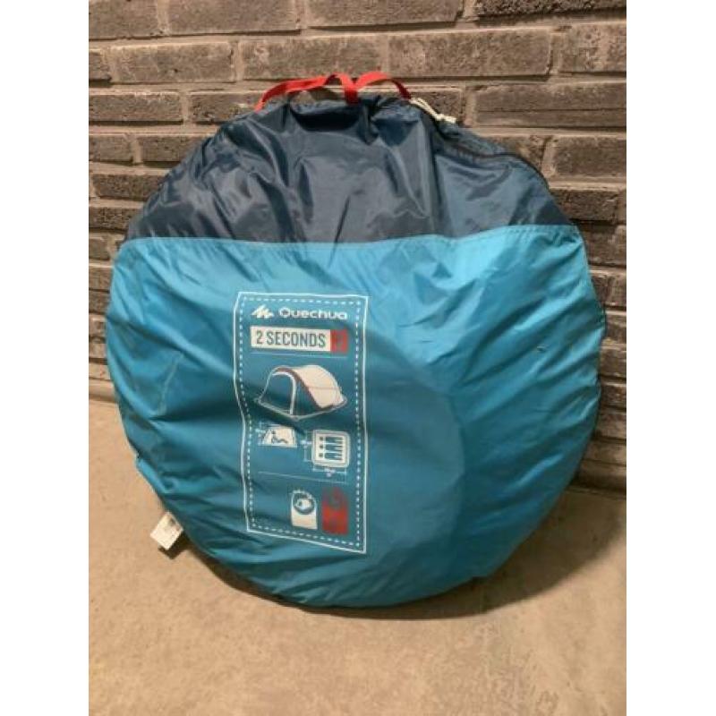 Quechua pop up tent tot 3 personen z.g.a.n.