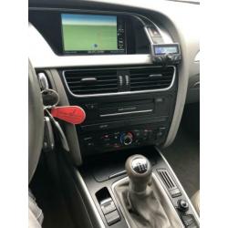 Audi A4 2.0 TDI 88KW Avant 2010 NAVI PDC