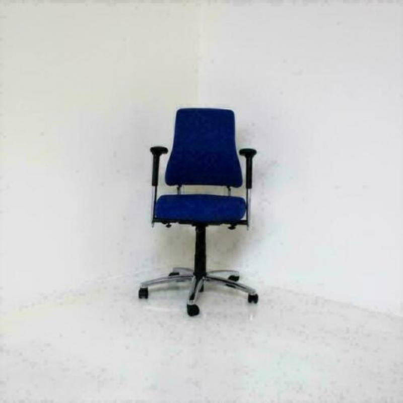 BMA Axia: Hoge Rug, Nieuwe Stof, Bureaustoelen/Burostoel.