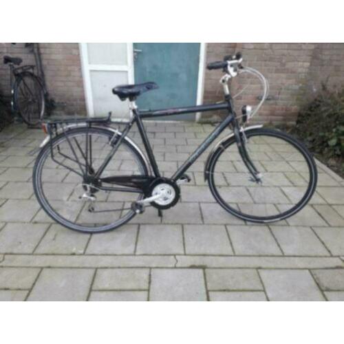 te koop lichtgewicht giant sport/tourfiets 24versn framem58