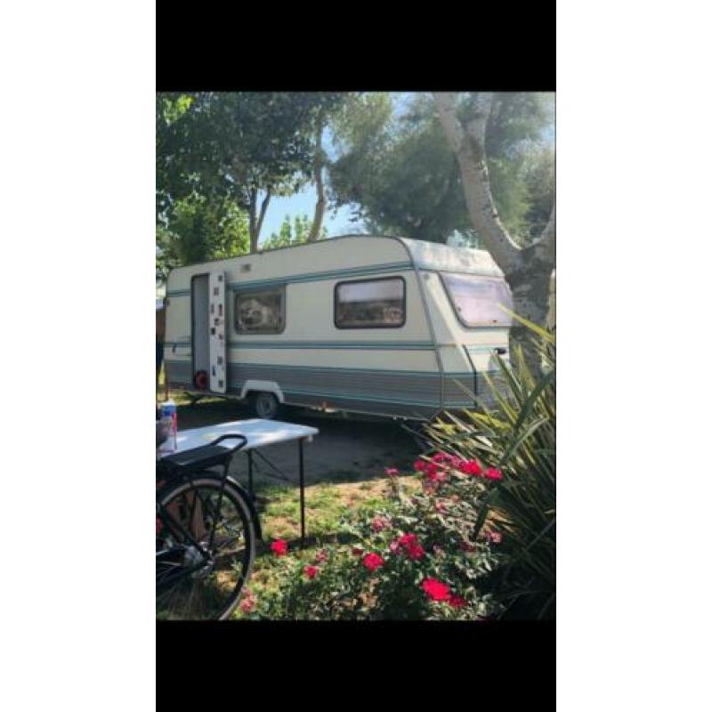 Gepimpte opgeknapte caravan TEC Weltbummler 5 personen
