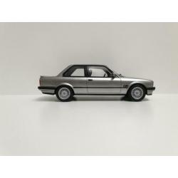Ottomobile Bmw E30 325i Coupe 1:18 Nieuw