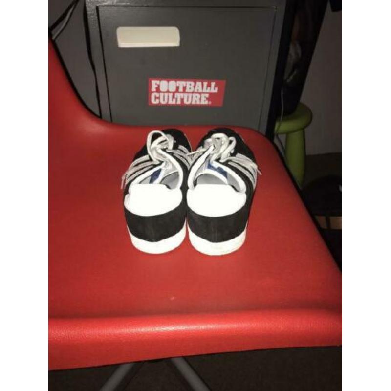 Adidas Gazelle maat 43